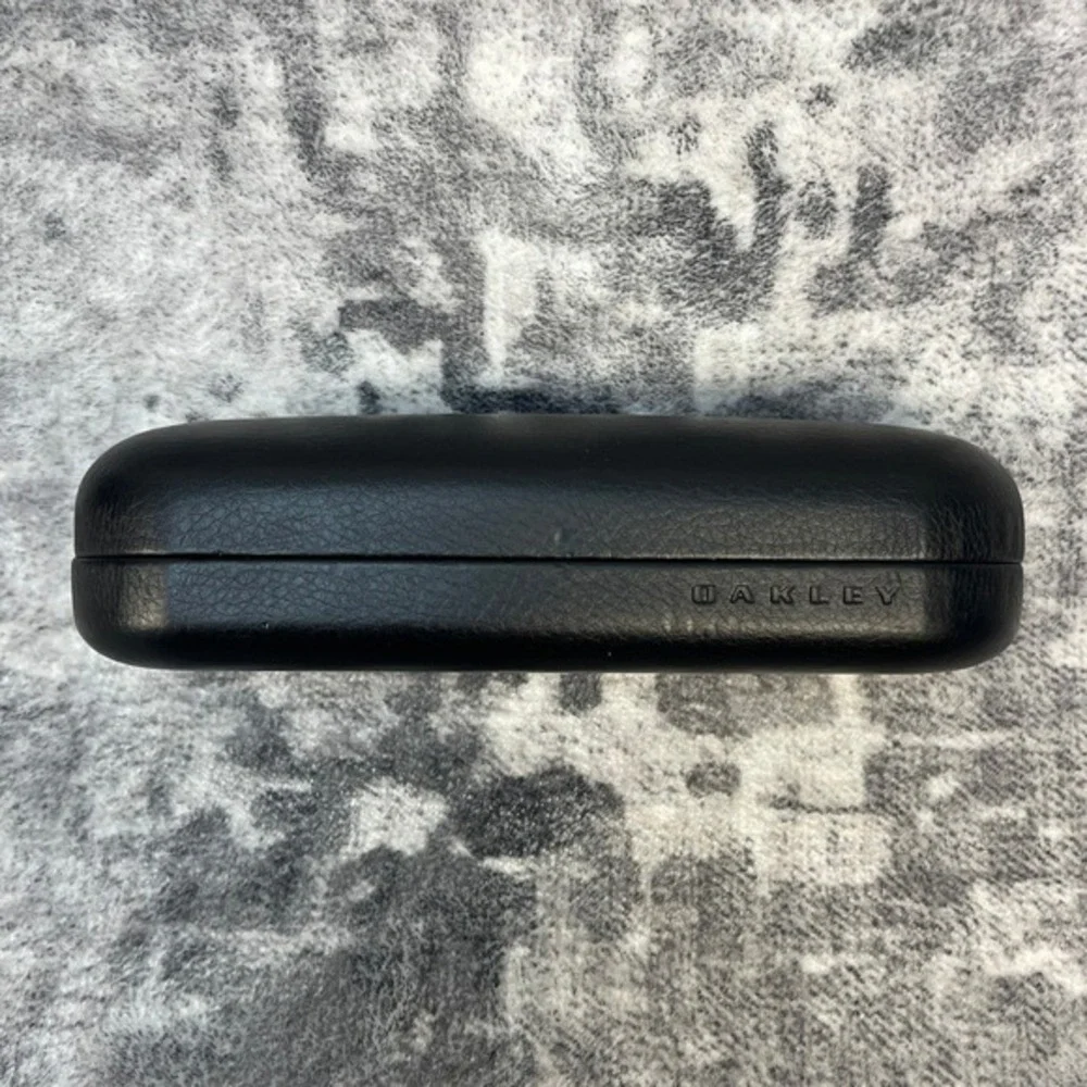 Oakley Hard Clamshell Hard Shell Sunglass Case Black Protective Sport Box Holder